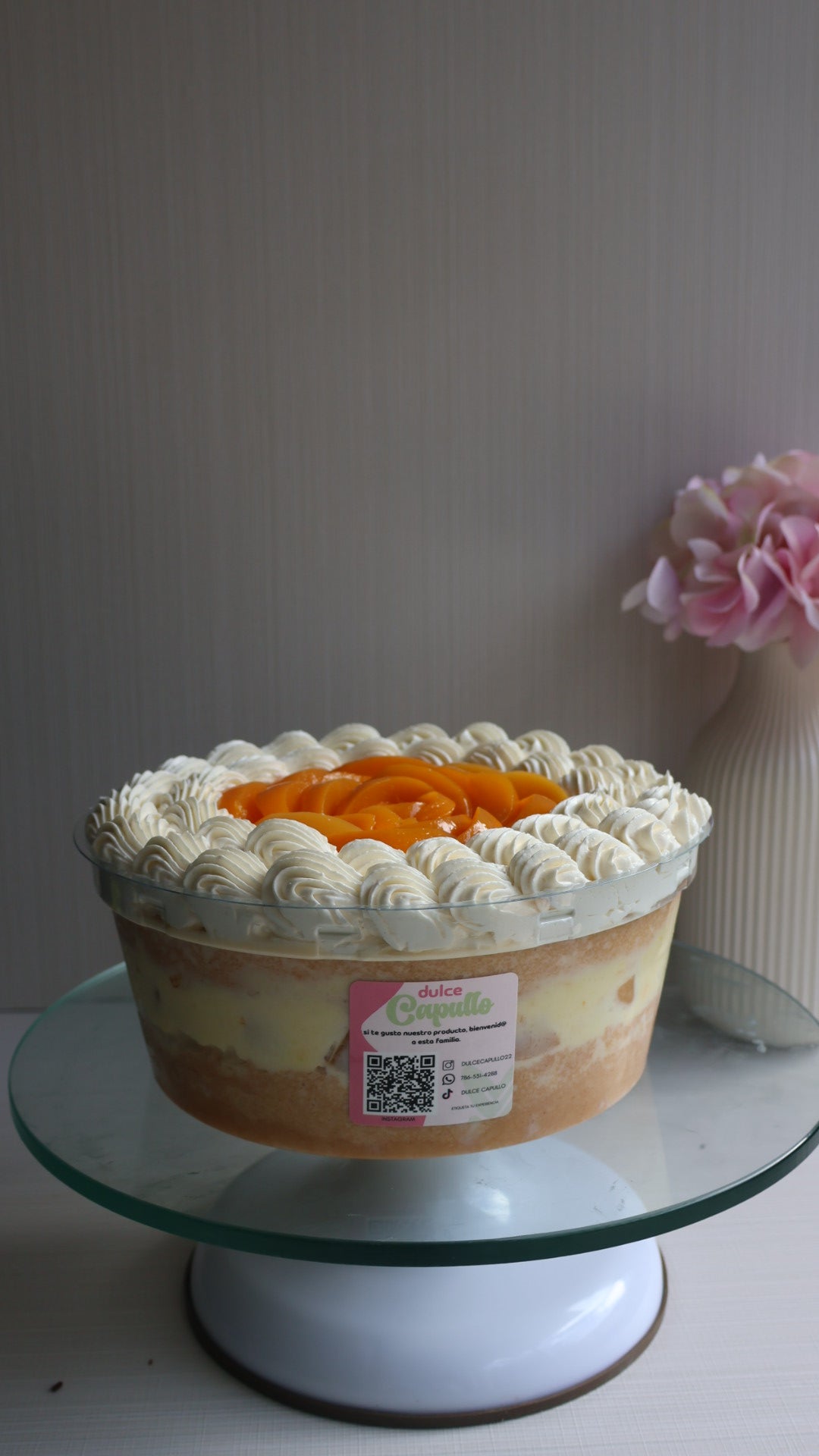 Tres Leches en Domo Rellena