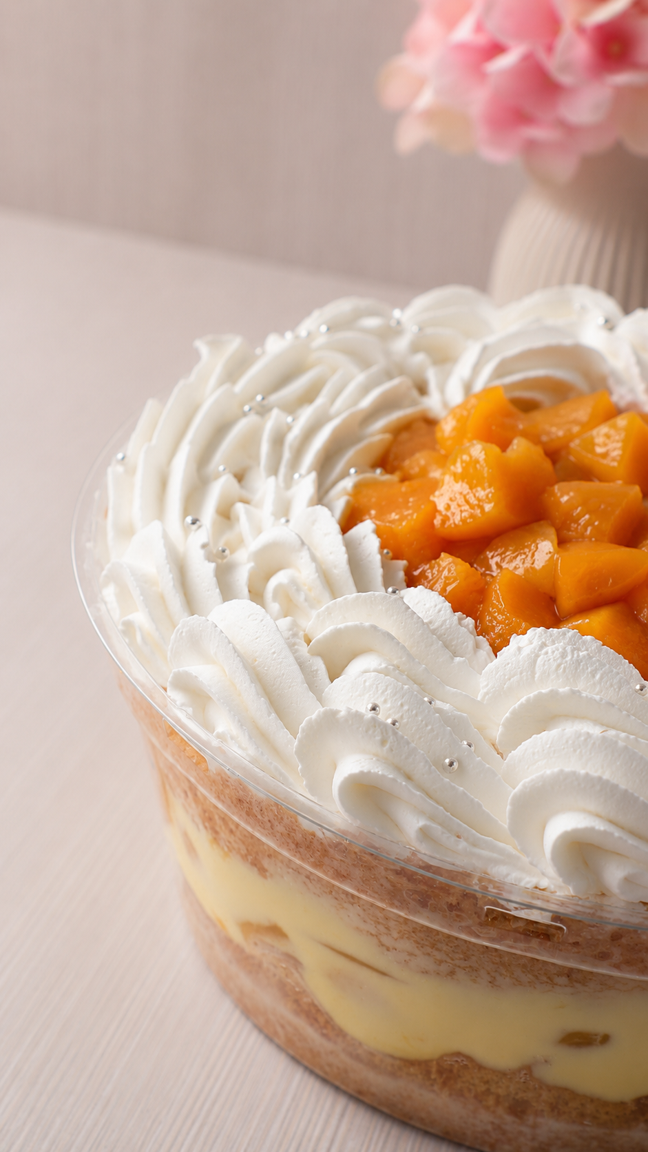 Tres Leches en Domo Rellena