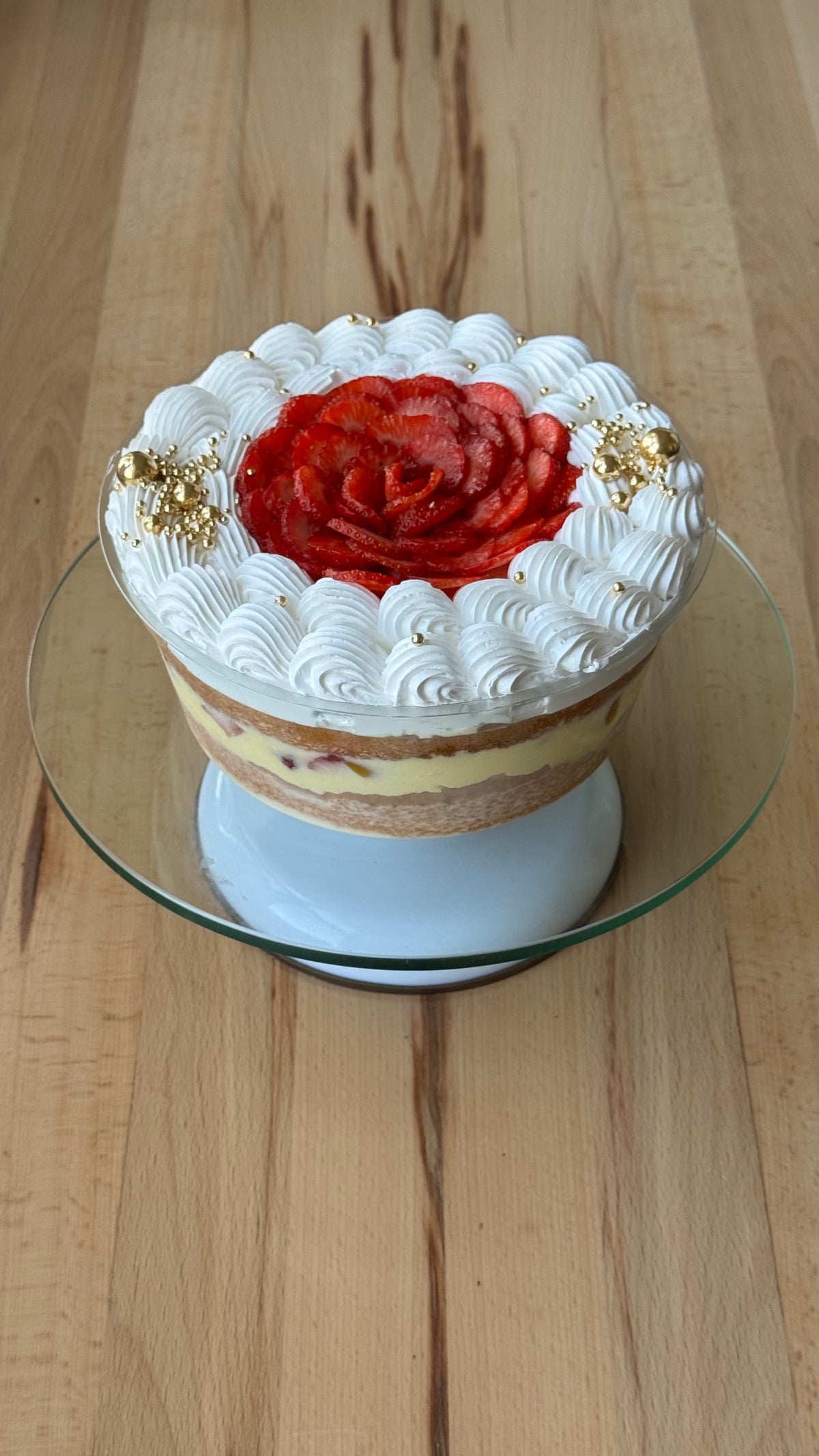 Tres Leches en Domo Rellena